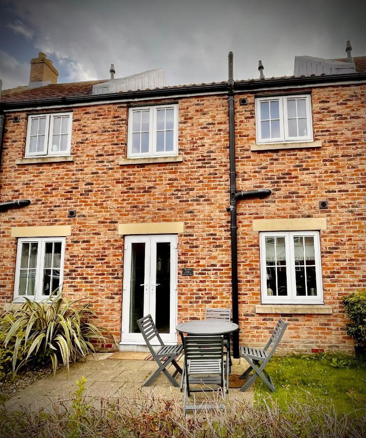 The Bay, Filey, Moonshine Cottage Exterior foto